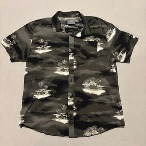 Hawaiian Button Ups Shirts Size XL Gray Short‎ Sleeves Lightweight Beach Summer